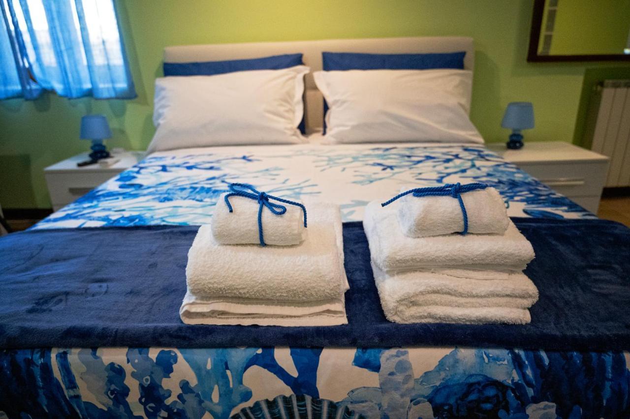 Casa "Positano" Da Ely - Salerno Centro Con Self Check-In Lägenhet Exteriör bild