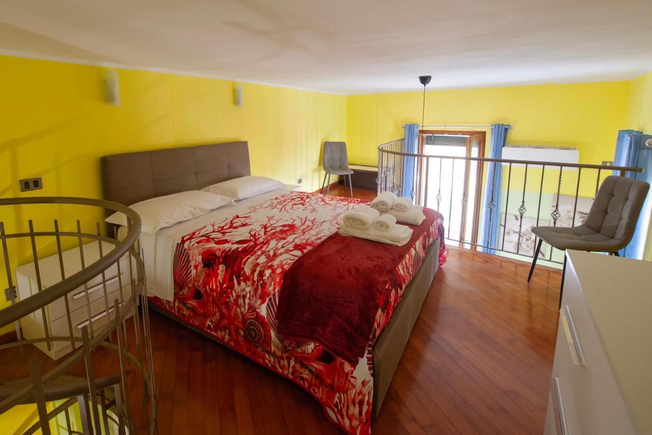 Casa "Positano" Da Ely - Salerno Centro Con Self Check-In Lägenhet Exteriör bild